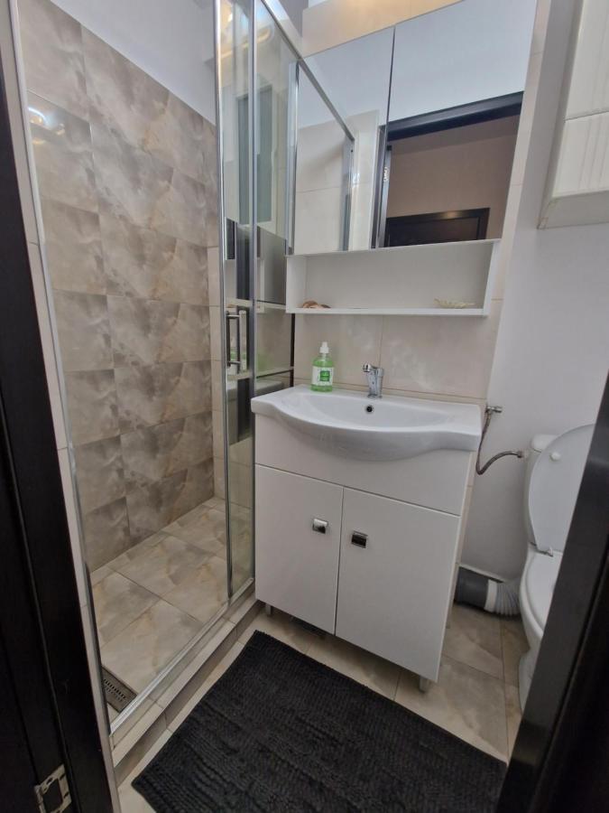 City Center Apartment บูคาเรสต์ ภายนอก รูปภาพ