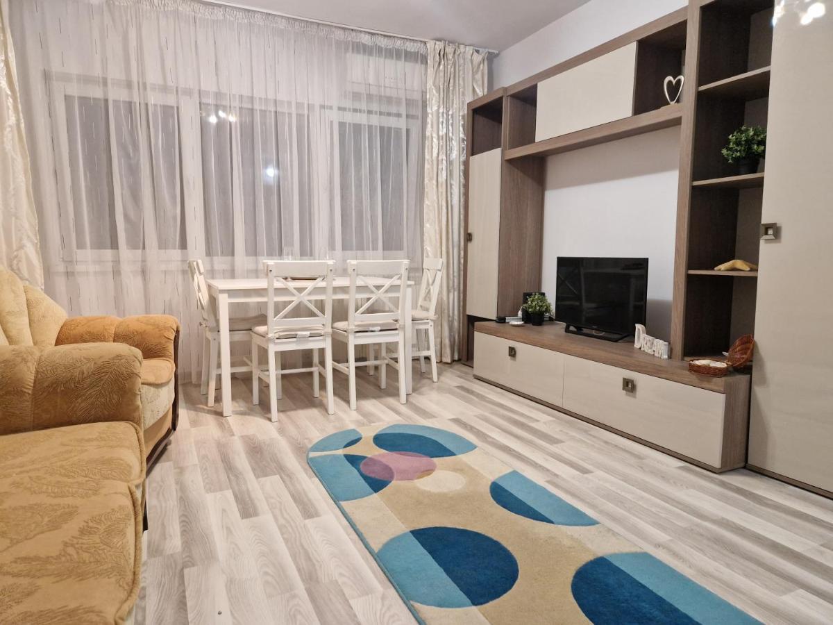 City Center Apartment บูคาเรสต์ ภายนอก รูปภาพ