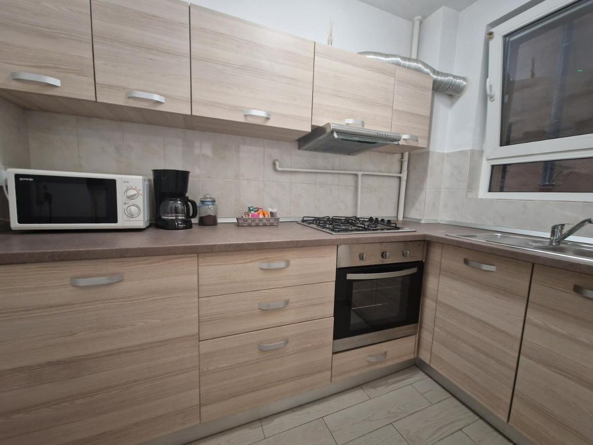 City Center Apartment บูคาเรสต์ ภายนอก รูปภาพ